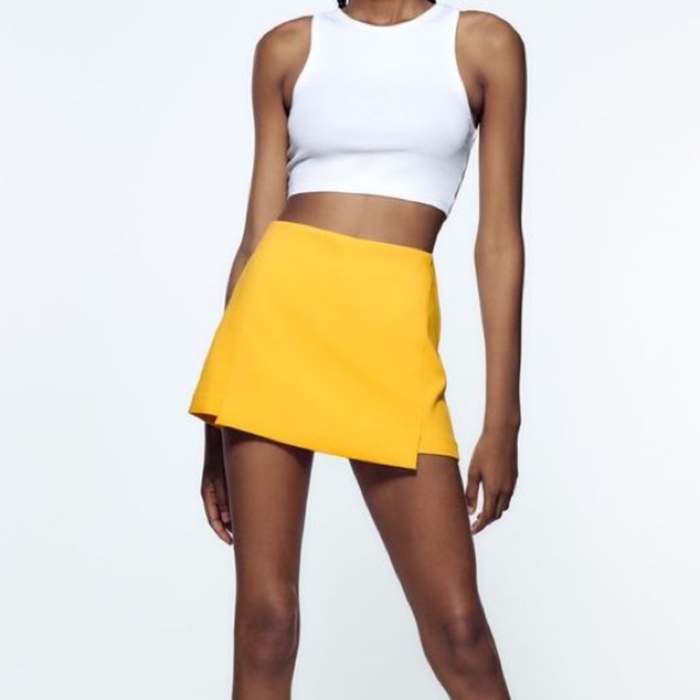 XS Orange Zara Skort